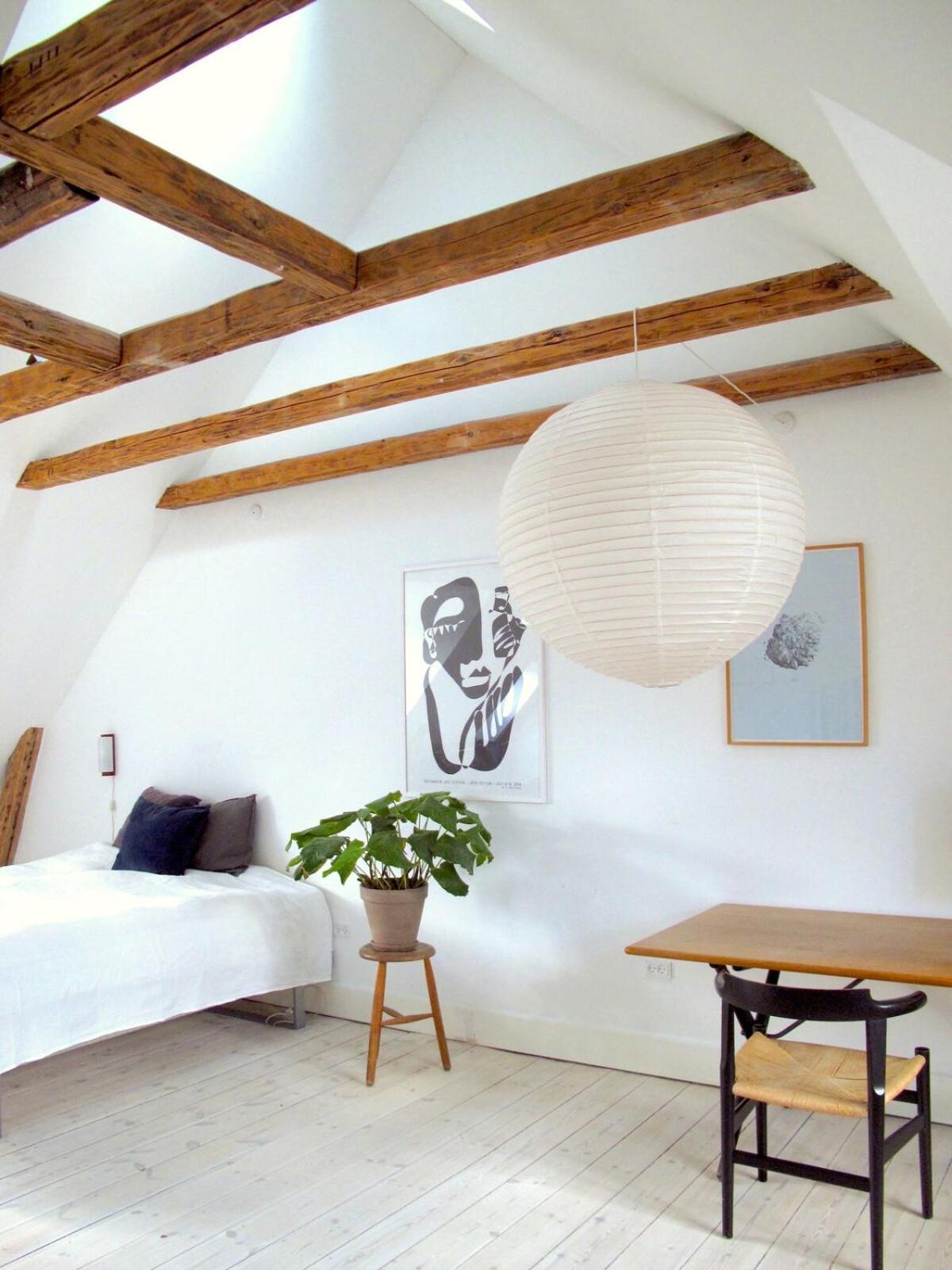 Historic Townhouse In The Heart Of København